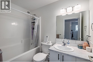 3728 Glenway Road - Photo 36