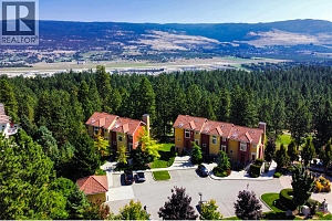 1795 Country Club Drive Unit# 105 - Photo 2