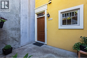 1795 Country Club Drive Unit# 105 - Photo 5