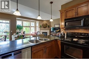 1795 Country Club Drive Unit# 105 - Photo 9