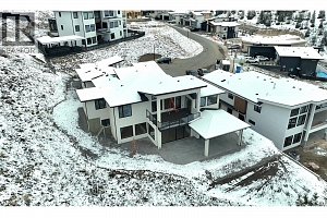 1122 Carnoustie Drive - Photo 2