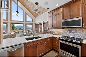 563 Mountain Drive - Photo 16