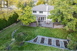 1189 Hudson Road - Photo 17