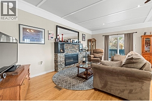 2727 Lakeshore Drive Unit# 18 - Photo 10