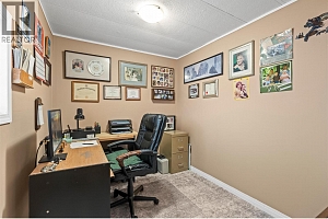 2727 Lakeshore Drive Unit# 18 - Photo 21