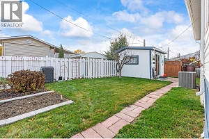 2727 Lakeshore Drive Unit# 18 - Photo 37