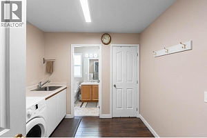 312 Fizet Avenue - Photo 14