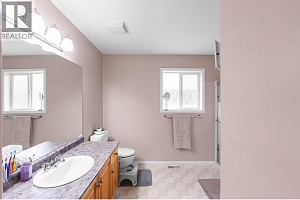 312 Fizet Avenue - Photo 22