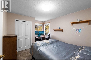 312 Fizet Avenue - Photo 24