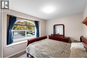 312 Fizet Avenue - Photo 27