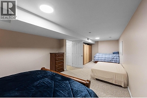 312 Fizet Avenue - Photo 34