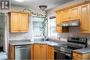 312 Fizet Avenue - Photo 9