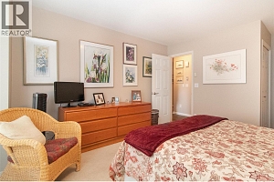 945 Lawrence Avenue Unit# 307 - Photo 17