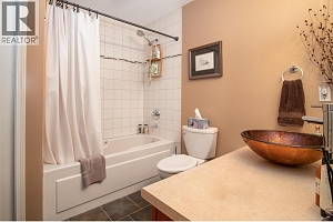 945 Lawrence Avenue Unit# 307 - Photo 19