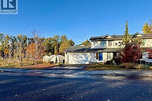 882 Burne Avenue - Photo 2