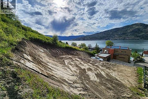 8164 Okanagan Landing Road - Photo 6