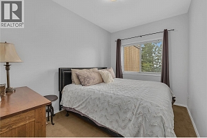 5882 Snow Pines Crescent Unit# A - Photo 17