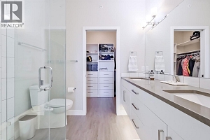 9703 Celeste Road - Photo 24