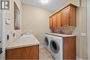 6482 Renfrew Court - Photo 26