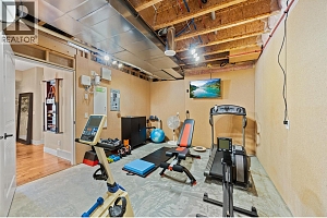 6482 Renfrew Court - Photo 36