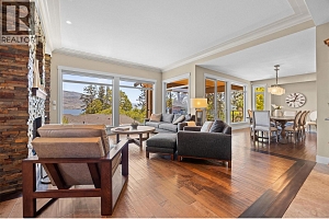 6482 Renfrew Court - Photo 8