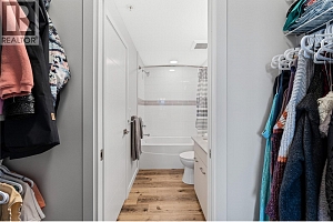 722 Valley Road Unit# 300 - Photo 10