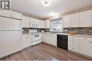 609 Truswell Road Unit# 105 - Photo 24