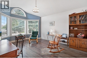 609 Truswell Road Unit# 105 - Photo 32