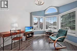 609 Truswell Road Unit# 105 - Photo 33