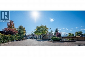 609 Truswell Road Unit# 105 - Photo 61