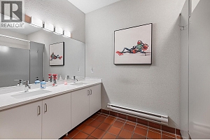 609 Truswell Road Unit# 105 - Photo 75