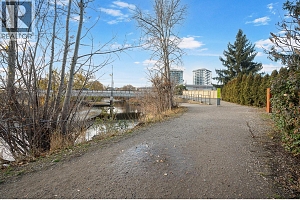 609 Truswell Road Unit# 105 - Photo 84