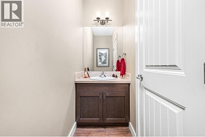 1040 Mt Revelstoke Place Unit# 21 Lot# 18 - Photo 16