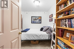 16455 Commonage Road - Photo 13