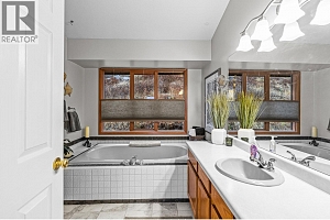 16455 Commonage Road - Photo 30