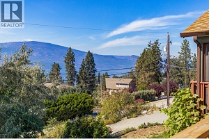 16455 Commonage Road - Photo 45