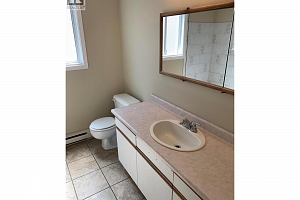 1425 Highland Drive S - Photo 12