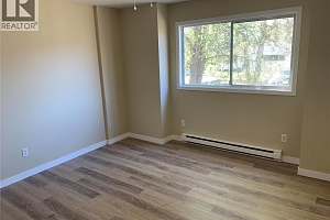 1425 Highland Drive S - Photo 20