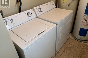 1425 Highland Drive S - Photo 35