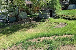 1425 Highland Drive S - Photo 9