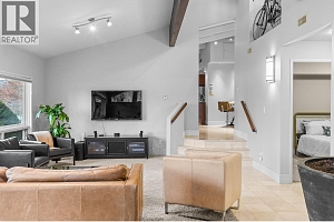 930 Fairway Crescent - Photo 15