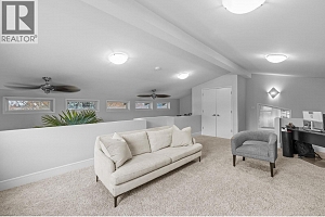 930 Fairway Crescent - Photo 31