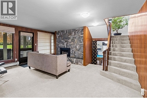 930 Fairway Crescent - Photo 36