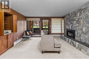 930 Fairway Crescent - Photo 37