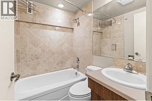 930 Fairway Crescent - Photo 39