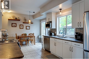 1798 Olympus Way Unit# 15 - Photo 8