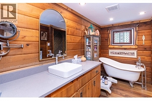 781 Gardom Lake Road - Photo 37