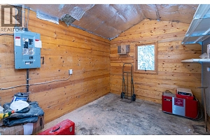 781 Gardom Lake Road - Photo 58