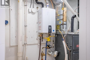 2241 Heitman Street - Photo 20