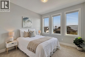 2594 Crown Crest Drive - Photo 36